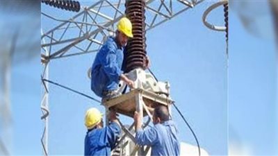 فصل التيار الكهربائي عن 8 مناطق بمدينة نجع حمادي