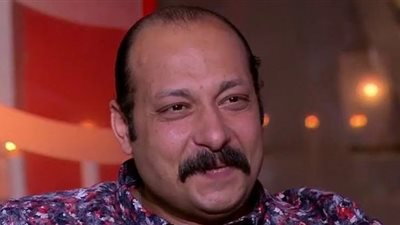 محمد ثروت يروج للحلقة الأولى من مسلسل 