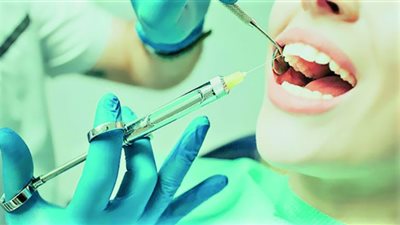 أزمة «بنج» : 100 ألف عيادة أسنان تبحث عن المخدر الموضعى.. والعبوة تقفز لـ1400 جنيه