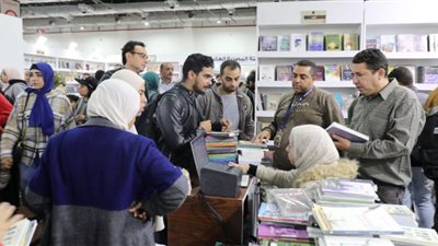 قومي الترجمة يكشف عن الأكثر مبيعًا في أول أسبوع بمعرض القاهرة للكتاب