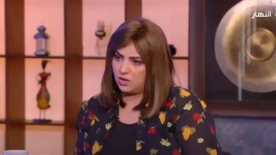 وفاء مكي متأثرة.. بمشي أتلفت حولين نفسي بعد السجن (فيديو)