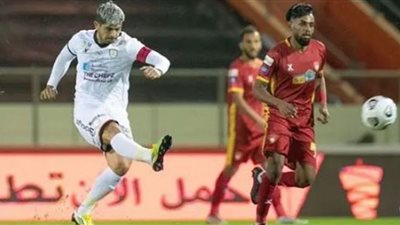 الدوري السعودي.. الشباب يتقدم على ضمك بثنائية في الشوط الأول