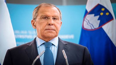 وزير الخارجية الروسي يرد بقوة على مزاعم غربية
