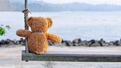 الشعور بالوحدة يزيد خطر الإصابة بالزهايمر