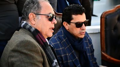 أشرف صبحى يحضر افتتاح مباراة مصر وباراجواى فى كأس ديفيز