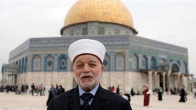 مُفتي الديار الفلسطينية يدين اعتداءات المستوطنين على الأماكن الدينية