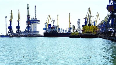 مئات البحارة ما زالوا عالقين في الموانئ الأوكرانية