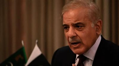 رئيس وزراء باكستان: نعيش وقتًا عصيبًا بسبب صندوق النقد