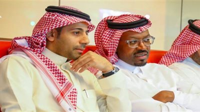 رئيس الأهلي السعودي يحمل نفسه مسؤولية رباعية الأخدود