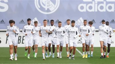ريال مدريد يبدأ استعداداته لمواجهة أتليتكو في الدوري الإسباني
