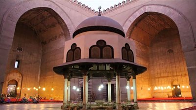 مسجد السلطان الناصر حسن.. أكثر آثار القاهرة الإسلامية تناسقًا