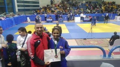 فوز اللاعبون بمشروع الموهبة والبطل الأوليمبي تحت 13 سنة بسوهاج بميدالية ذهبية