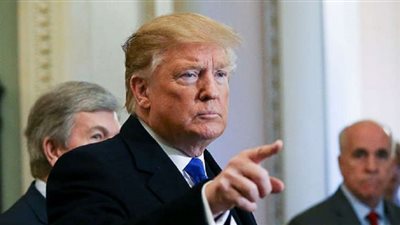 الرئيس الأمريكي السابق يطالب بإسقاط المنطاد الصيني