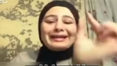 هبة حسن فتاة كفر الشيخ تصرخ من البرج في وجه المسئولين وملوك الجدعنة