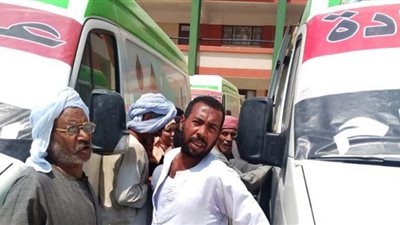 محافظ أسوان يكلف بتنظيم القوافل الطبية العلاجية المجانية داخل القرى