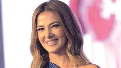 دنيا سمير غانم تدعو لوالديها.. شاهد