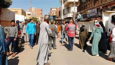 رفع الإشغالات من أمام المدارس والمصالح الحكومية بدشنا