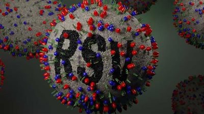 أستاذ صدرية تحدد الفرق بين الإصابة بكورونا والفيروس المخلوي.. فيديو