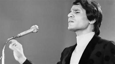 حلمى بكر يكشف مفاجأة عن وفاة عبدالحليم حافظ.. فيديو