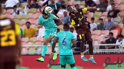 الأهلي السعودي يضرب أُحد بثلاثية في دوري يلو