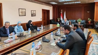 وزير الري يتابع إجراءات إعادة تدوير مياه الصرف الزراعي