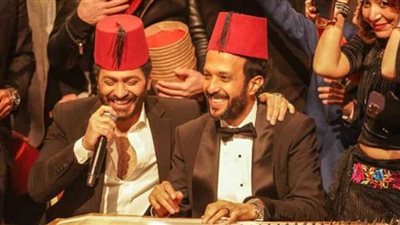 تامر حسني يوجه رسالة حب لـ أحمد عصام .. 