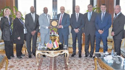تشغيل خط جوى مباشر بين القاهرة ودنفر الأمريكية