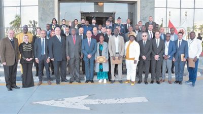 عباس: تطبيق أحدث أنظمة السلامة الجوية الركيزة الأساسية لتقدم صناعة النقل الجوى