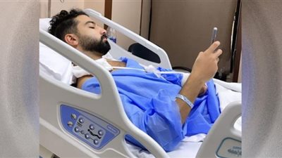 نقل الفنان حازم إيهاب إلى المستشفى