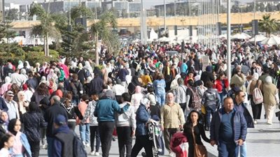 معرض القاهرة للكتاب يقترب من 3 ملايين زائر في ‏يومه العاشر‎