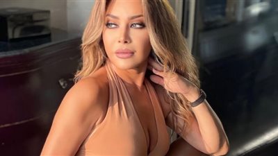 نوال الزغبي تستفز شرطة الموضة بتكرار إطلالتها