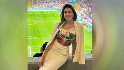 كاس العالم 2022.. ثمن جلوس ياسمين صبري في منصة «بيت» الدوحة
