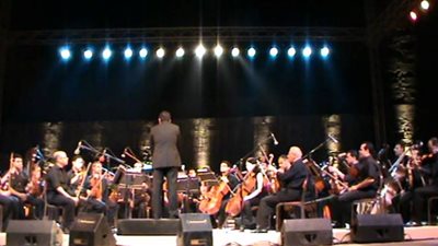 السيمفوني يعزف أعمالًا أمريكية على المسرح الكبير.. الليلة