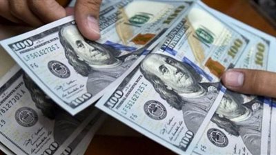 استقرار سعر الدولار في البنوك المصرية اليوم السبت