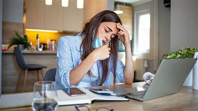 تأثيركورونا طويل الأمد على صحة المفاصل والعظام.. أطباء يحذرون من كارثة