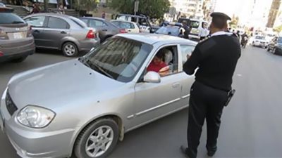 ضبط 609 مخالفات لقائدي الدراجات النارية لعدم ارتداء الخوذة في يوم