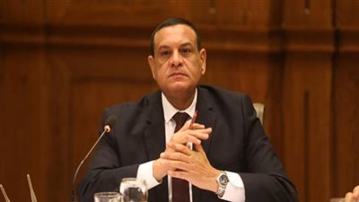 1303 متقدمين لشغل 77 رئيس مركز ومدينة وسكرتيري عموم ومساعدين بالمحافظات