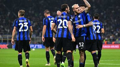 تشكيل إنتر المتوقع لصدام ميلان الليلة في الدوري الإيطالي