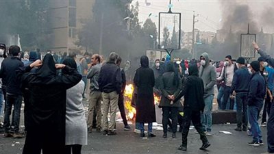 إغلاق صحيفة إيرانية على خلفية احتجاجات عقب وفاة مهسا أميني