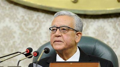 أبرز التعديلات على قانون عقود المقاولات والتوريدات عقب موافقة البرلمان