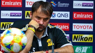 شرط جديد يحسم تولي سييرا تدريب الأهلي السعودي