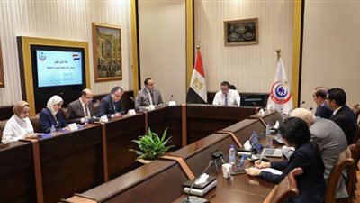 وزير الصحة يراجع محاور خطة التأمين الطبي لمؤتمر المناخ «COP27»