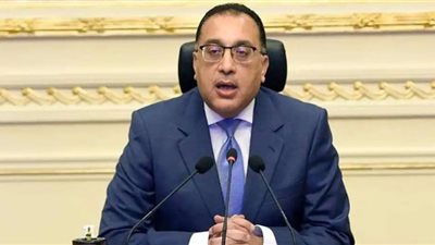 مدبولى يتابع إجراءات تيسير الحصول على التراخيص الصناعية