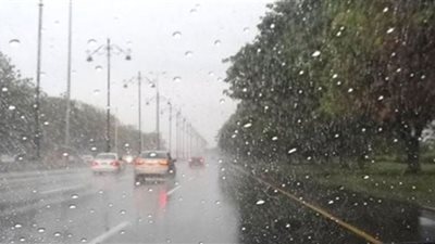 أجواء شديدة البرودة وأمطار ونشاط للرياح