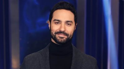 كريم فهمي يكشف الفرق بين أزمة منتصف العمر والعشق الممنوع