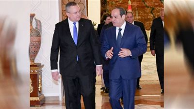 السيسي يستقبل رئيس وزراء رومانيا