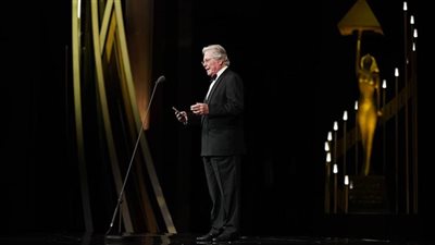 القائمة الكاملة لجوائز الدورة الـ 44 لمهرجان القاهرة السينمائي الدولي (صور)