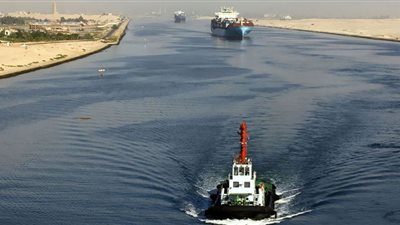 قناة السويس تقاضي مروجي شائعات بيعها.. قطع ألسنة الافتراء بالقانون