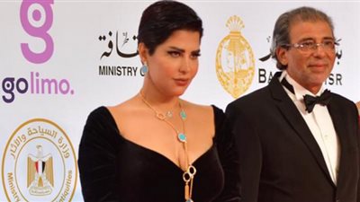 خالد يوسف مع شمس الكويتية في ختام مهرجان القاهرة السينمائي 44