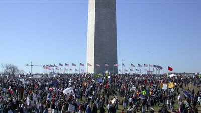 مظاهرات في كوبنهاجن احتجاجًا على مشروع قانون إلغاء العطلة العامة